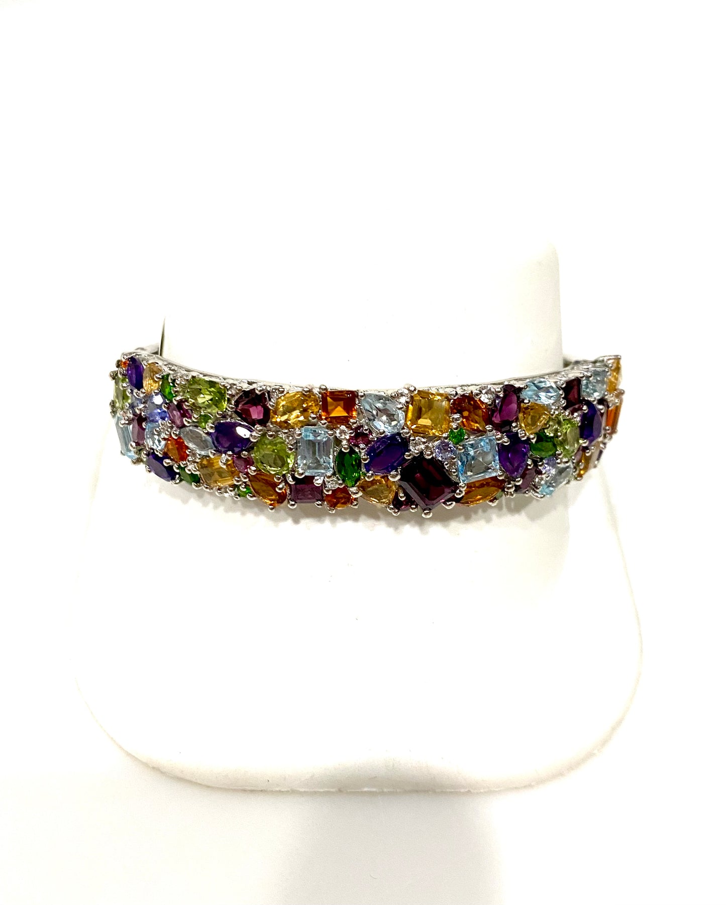 GORGEOUS CONFETTI SEMI PRECIOUS STONE HINGED CUFF BRACELET