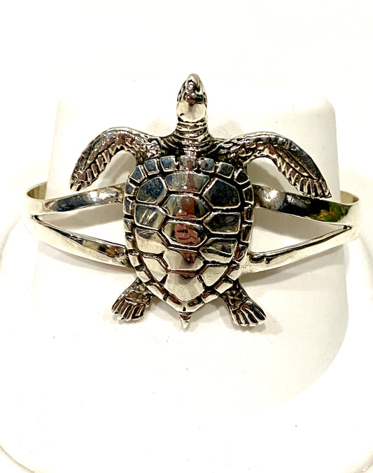 GORGEOUS SOLID STERLING SILVER SEA TURTLE CUFF BRACELET