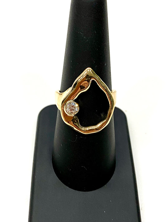 GORGEOUS DESIGNER OPEN SPACE DIAMOND AND YELLOW GOLD RING