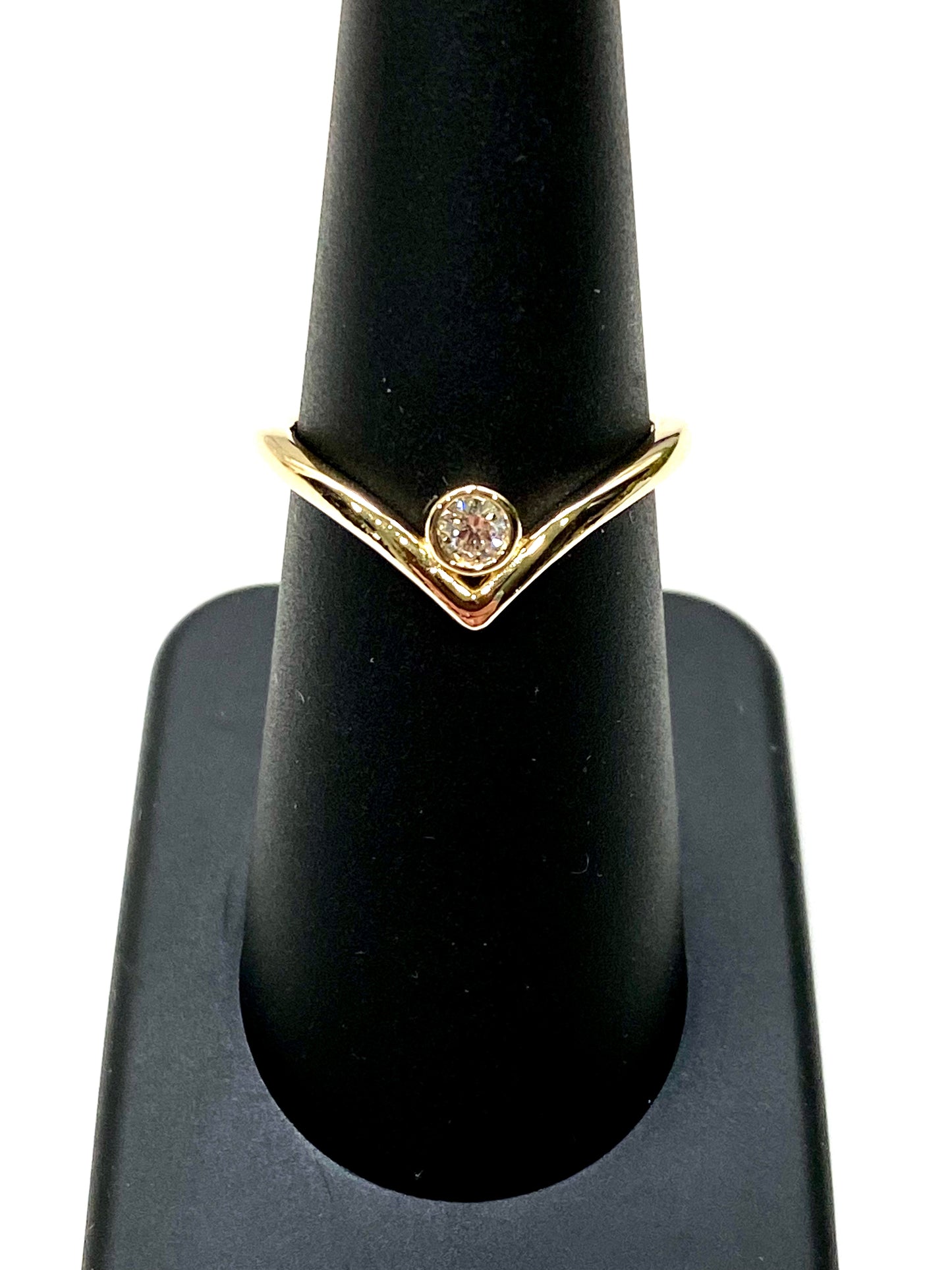 14k YELLOW GOLD AND DIAMOND ACCENT RING