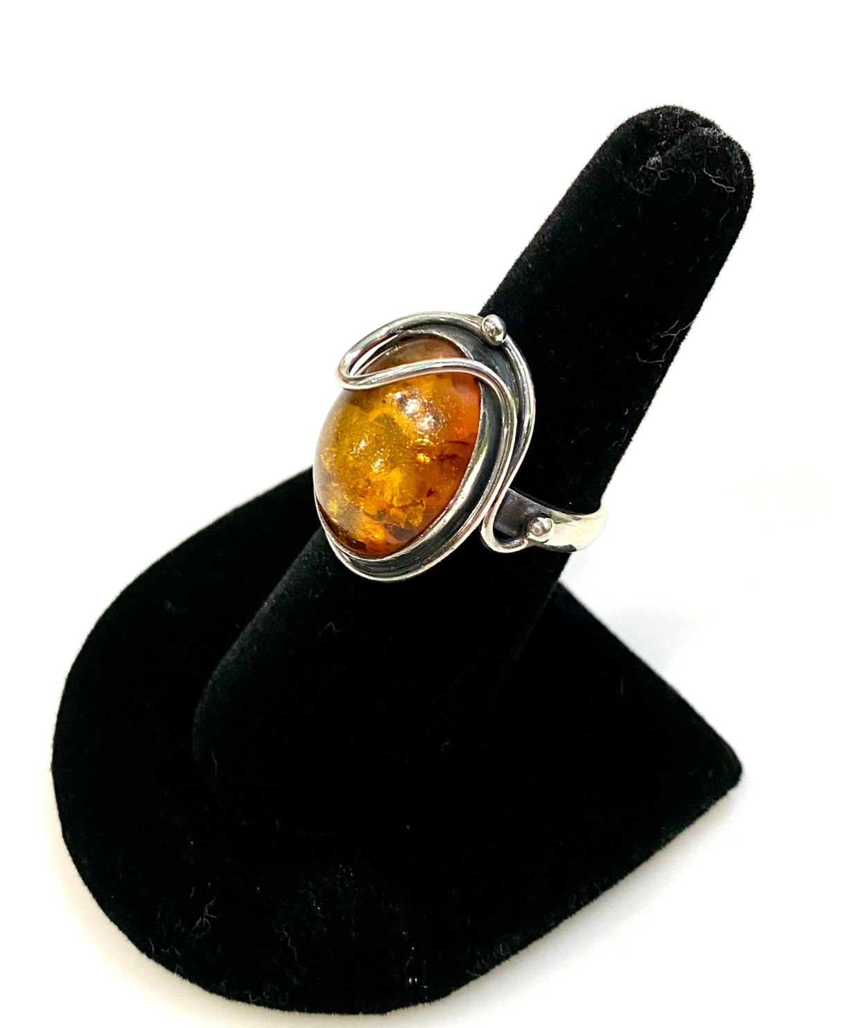 GENUINE AMBER SOLID STERLING SILVER RING