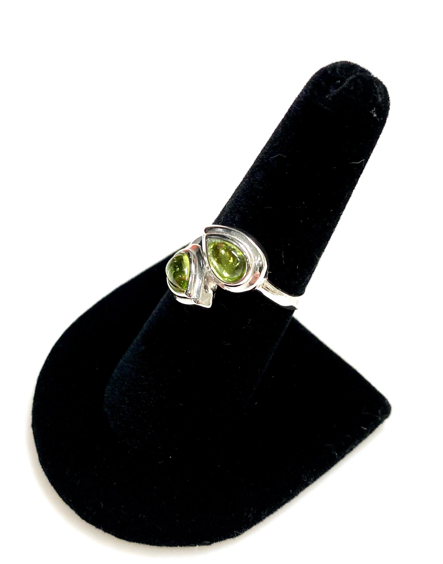 BEAUTIFUL GENUINE PERIDOT SOLID STERLING SILVER BYPASS RING