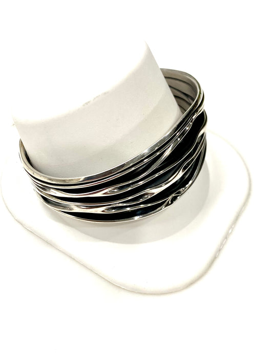 GORGEOUS SOLID STERLING SILVER OXIDIZED FOLDED CUFF BRACELET