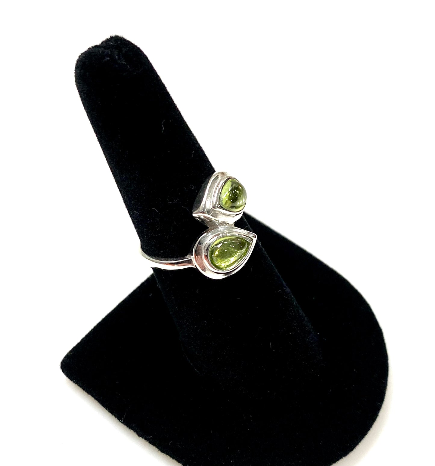 BEAUTIFUL GENUINE PERIDOT SOLID STERLING SILVER BYPASS RING