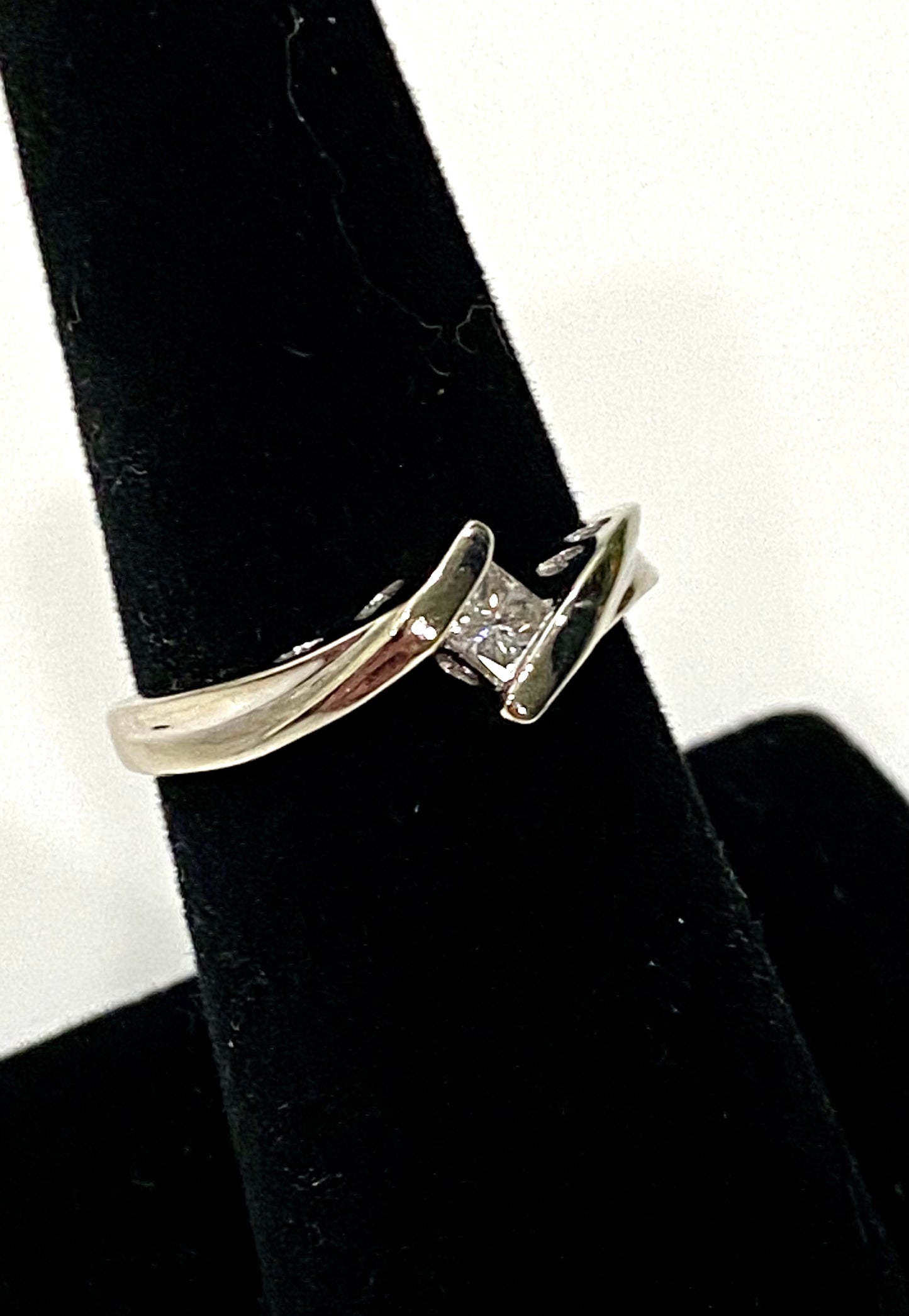 14k White Gold Princess Cut Diamond Ring