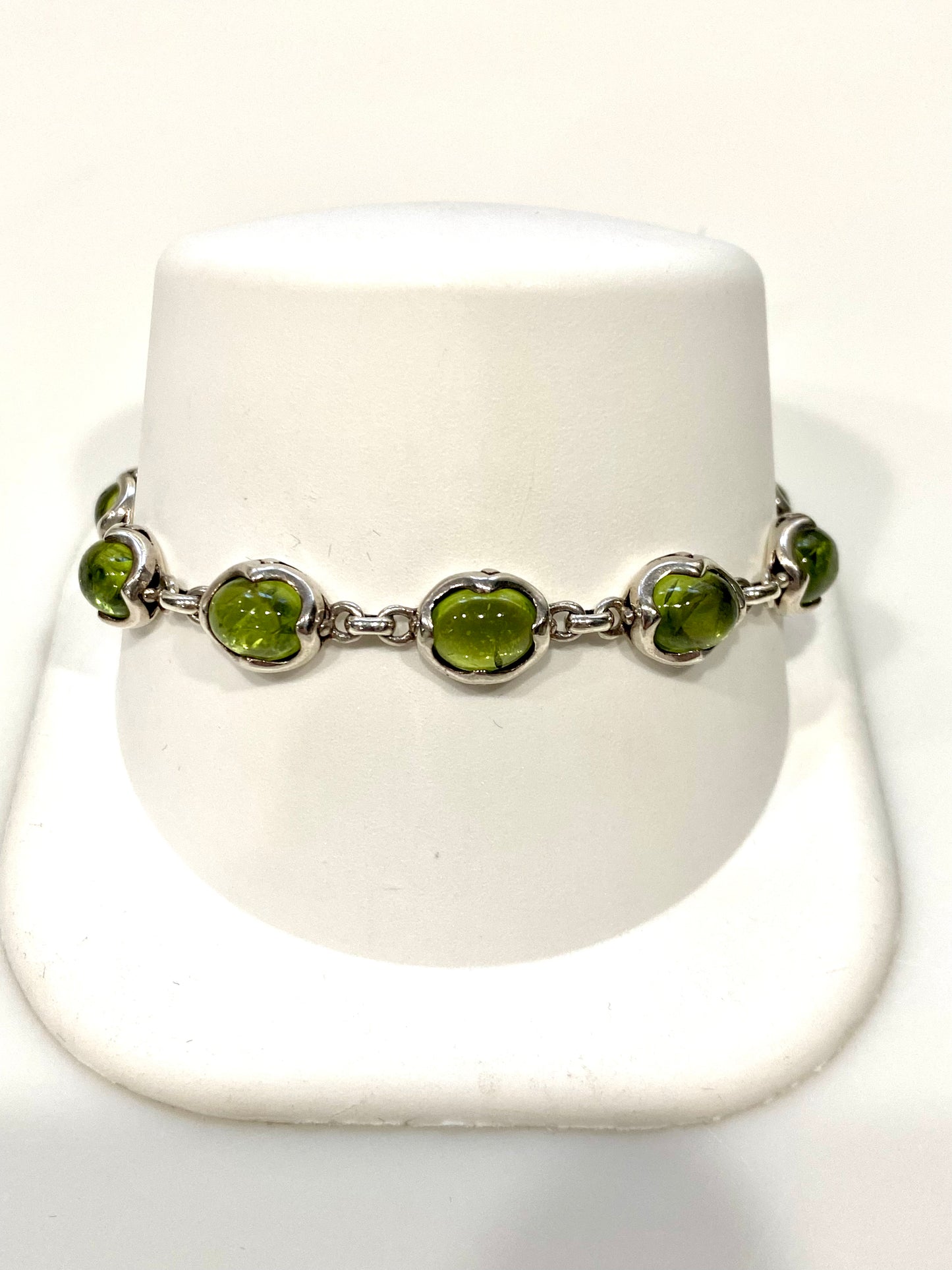 GORGEOUS CABOCHON GENUINE PERIDOT BRACELET IN STERLING SILVER