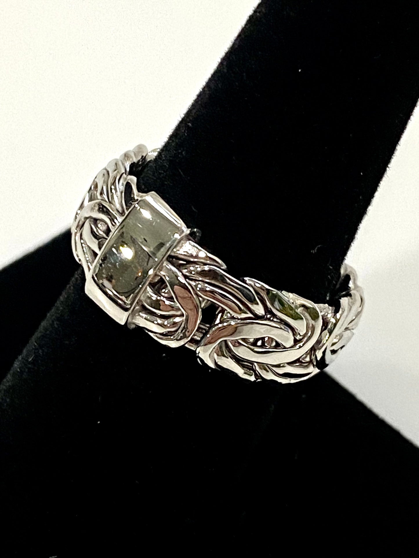 Artfully Designed Men’s Sterling Silver Band