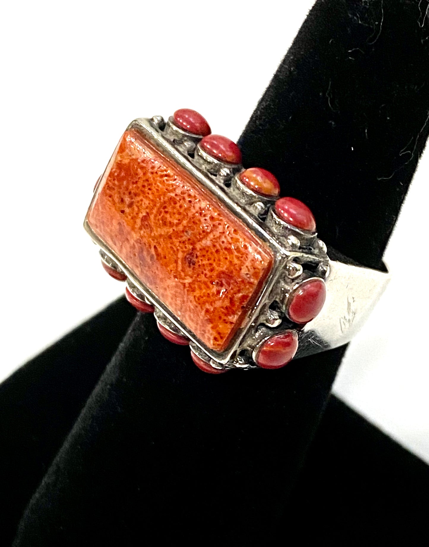 BRILLIANTLY CORAL RING IN STERLING SILVER