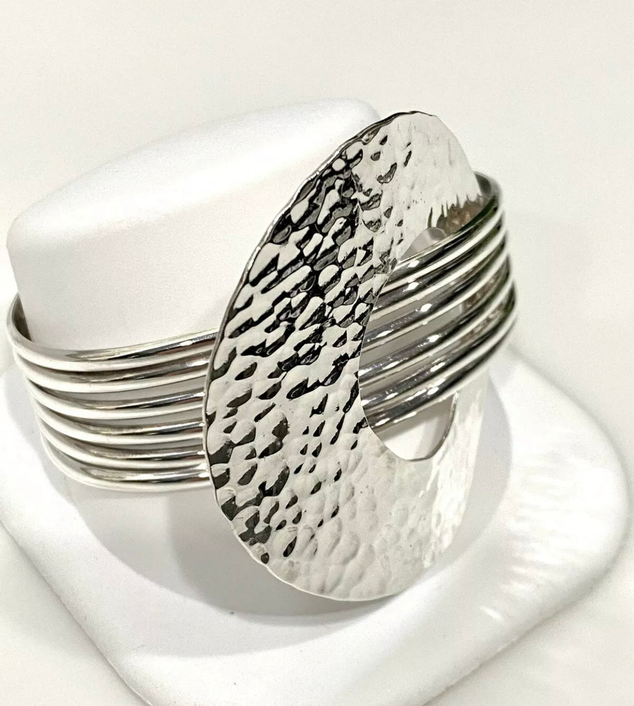 Gorgeous Modern Sterling Silver Cuff Bracelet