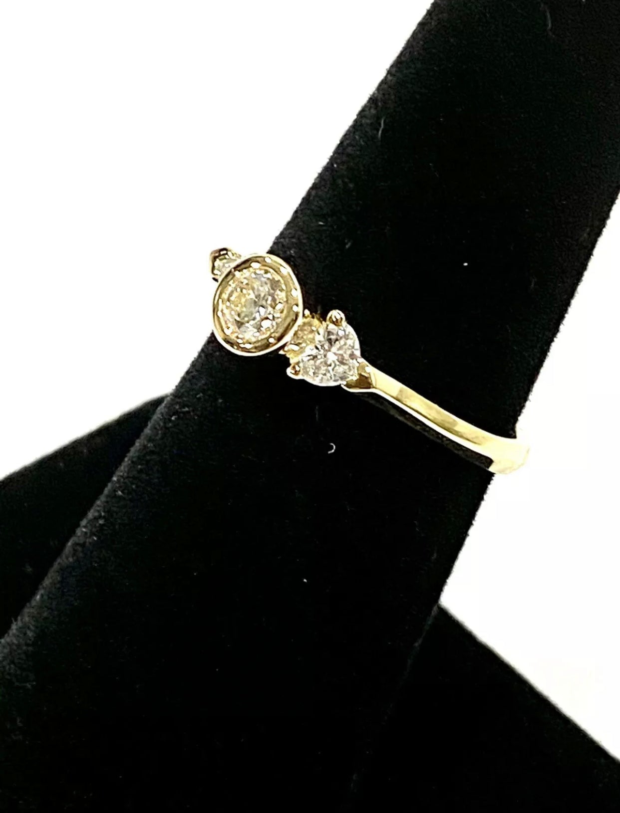 Beautifully Crafted Diamond Ring