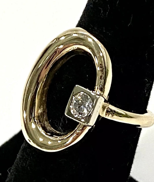 Oval 14k Gold Diamond Ring