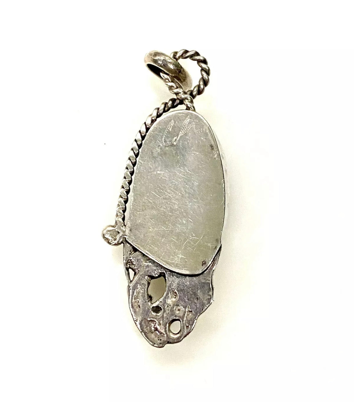 Artfully Designed Agate Sterling Silver Pendant