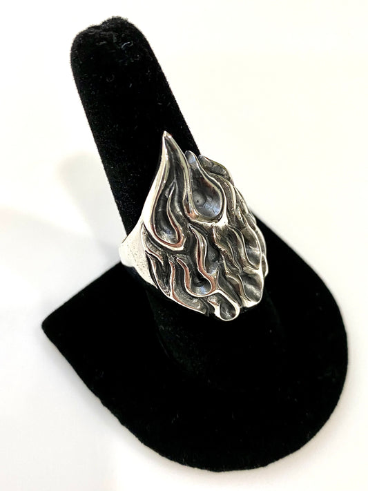 UNIQUE ARTISTIC SOLID STERLING SILVER RING