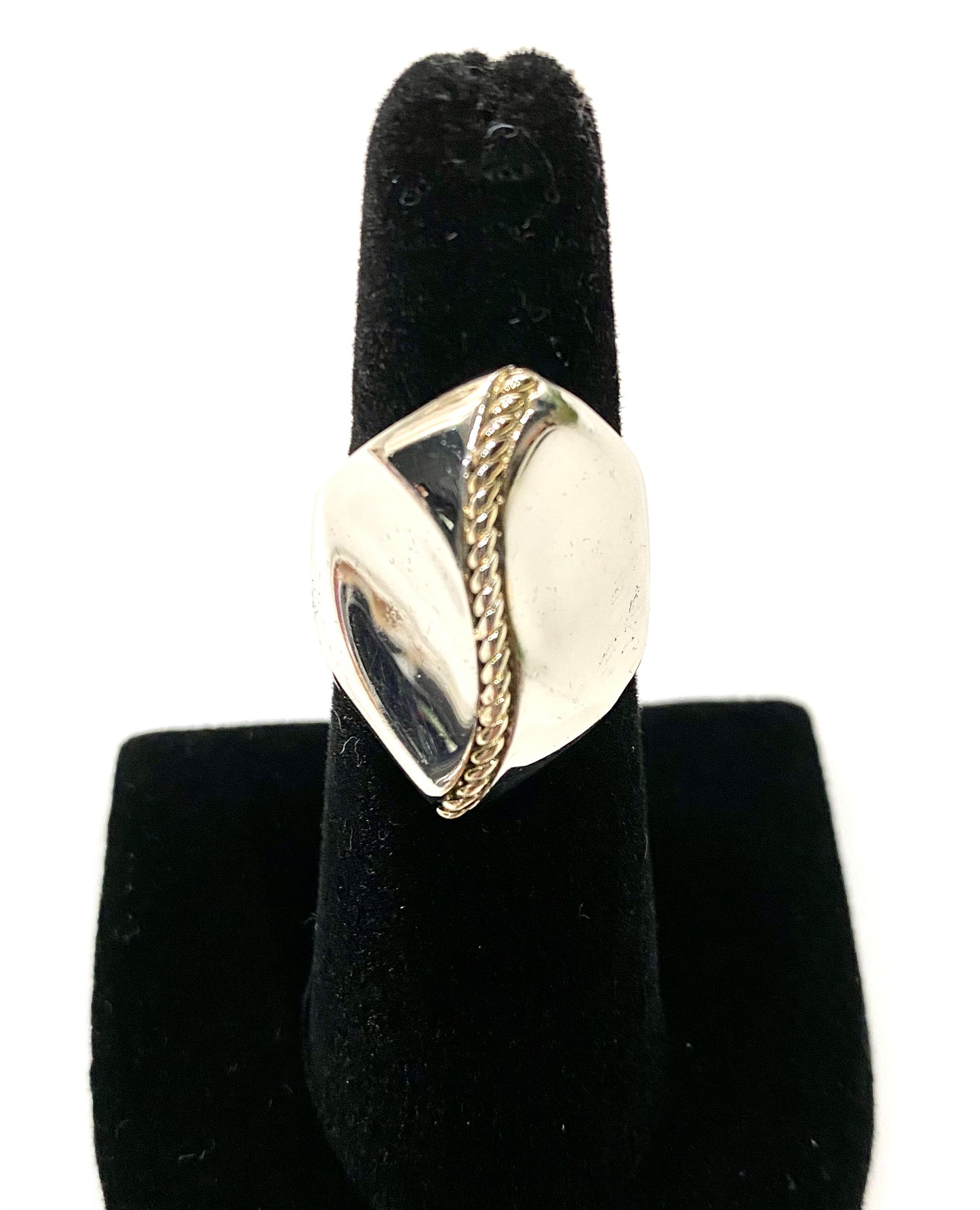 MODERN YURMAN INSPIRED STERLING SILVER RING