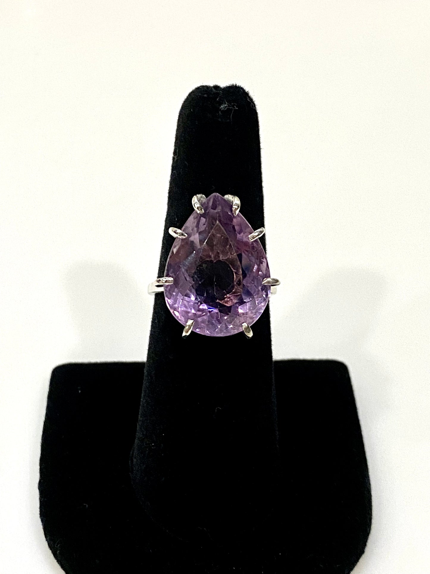 BEAUTIFUL LARGE GENUINE PEAR SHAPED AMETHYST STERLING SILVER RING