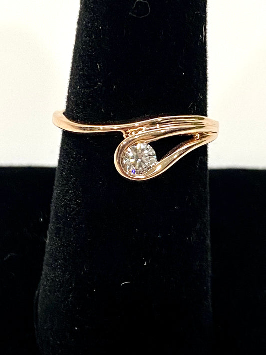 Gorgeous Asymmetrical Rose Gold Diamond Ring