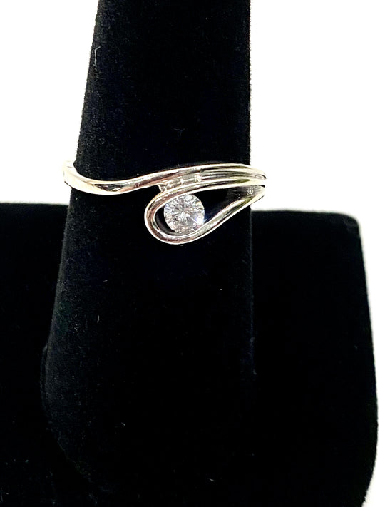 Modern 14k Solitaire Diamond Ring