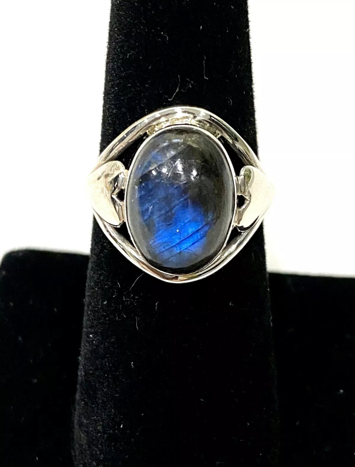 Brilliant Labradorite Sterling Silver Ring