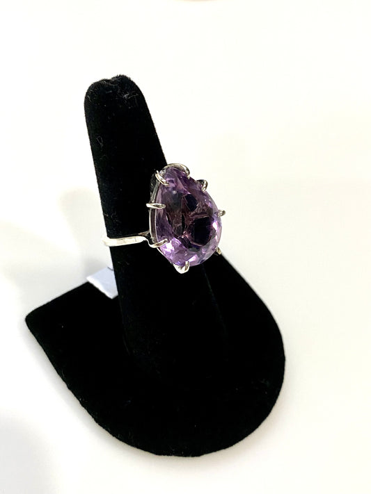 BEAUTIFUL LARGE GENUINE PEAR SHAPED AMETHYST STERLING SILVER RING