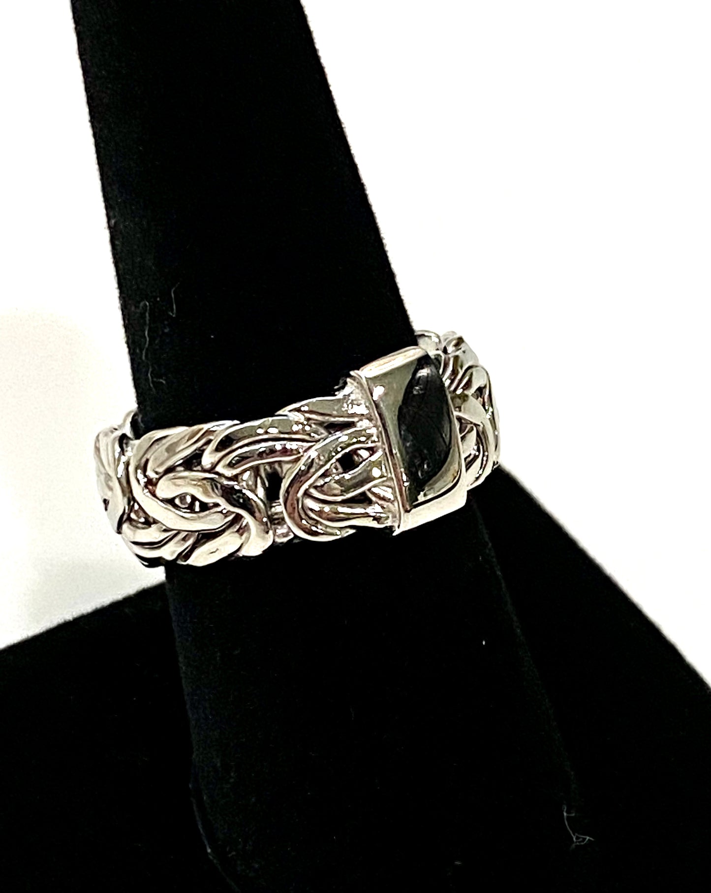 Artfully Designed Men’s Sterling Silver Band