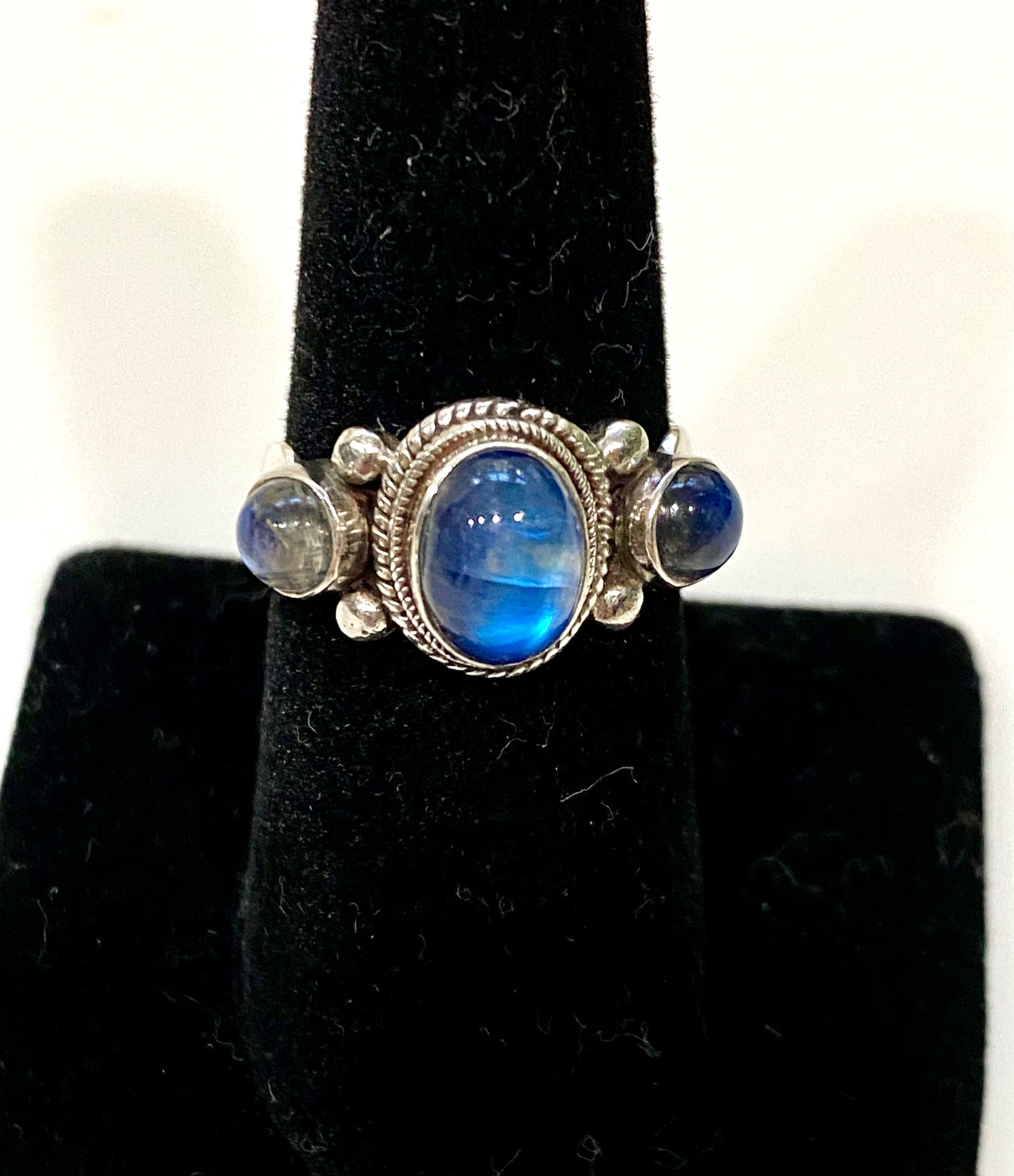 Vintage Inspired Sterling Silver Labradorite Cabochon Ring