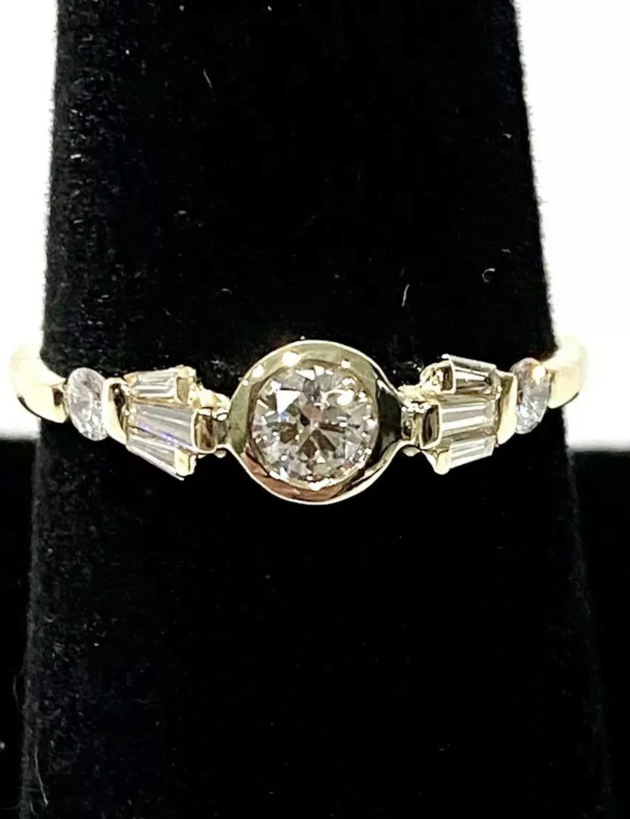 Gorgeous Diamond 14k Engagement Ring