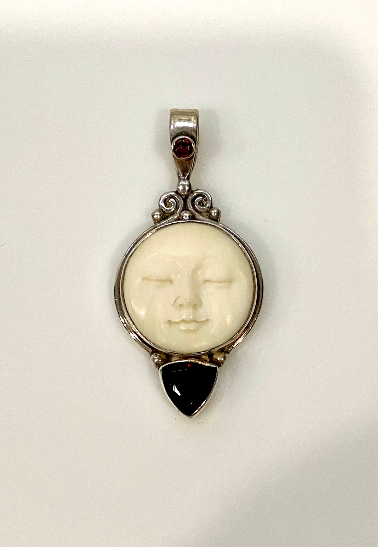 Sajen Designer Moon Face Pendant